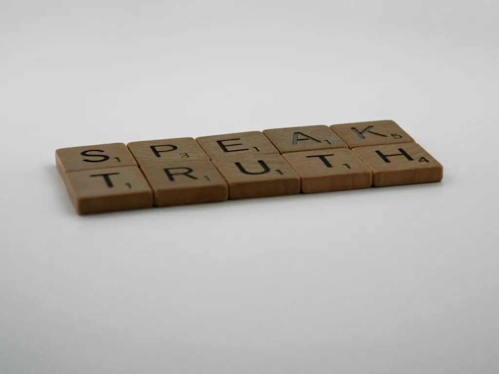 Decorative Image. Speak Truth.